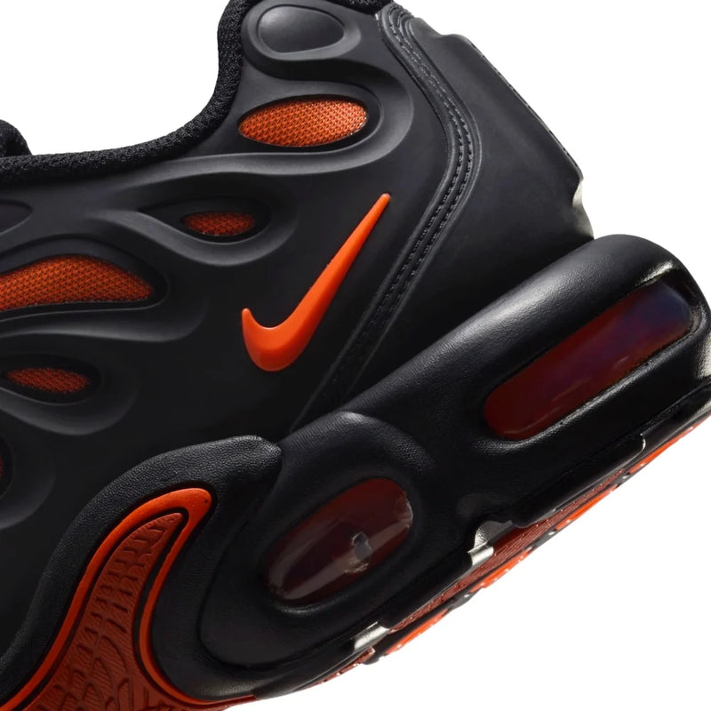 Air Max Plus TN Preto/Laranja