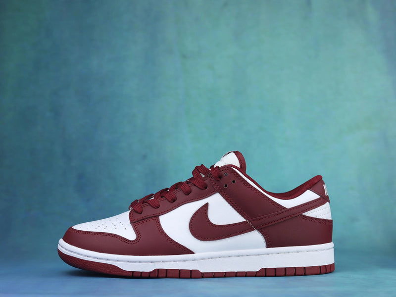 Dunk Low Team Red