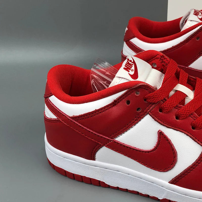 Dunk Low University Red