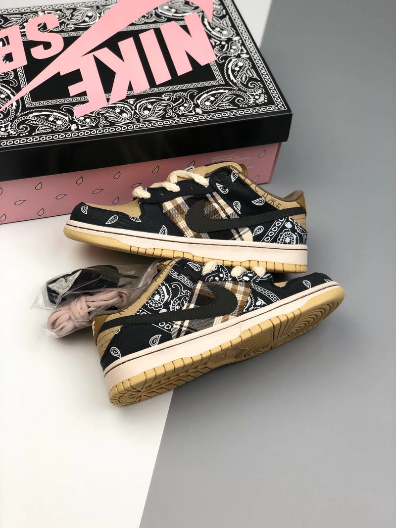 Dunk Low Travis Scott Cactus Jack