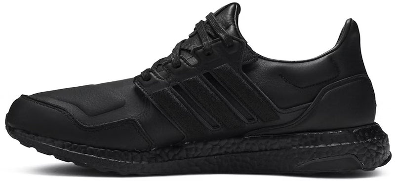 Adidas UltraBoost Couro Preto