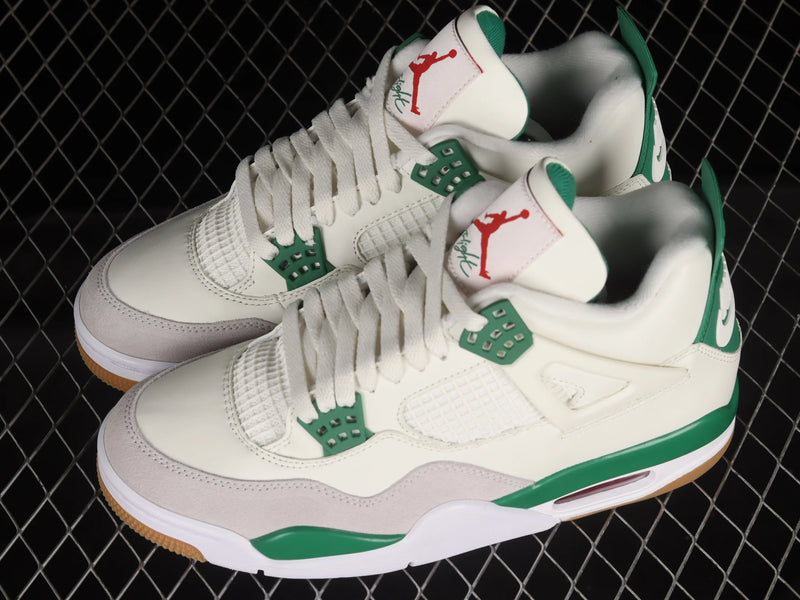 Air Jordan 4 Pine Green