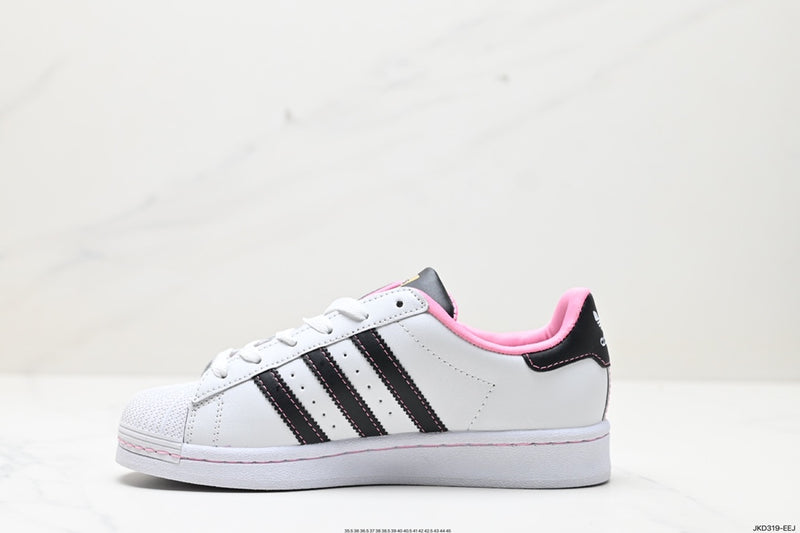 Adidas Superstar Hello Kitty